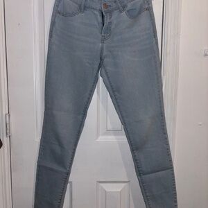 Old Navy Light Wash Super Skinny Jeans size 0